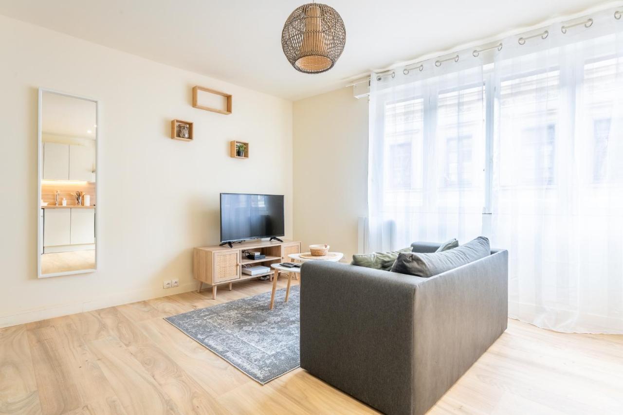 Le Chic - Appartement Elegant & Cosy En Hyper-Centre De Douai Luaran gambar