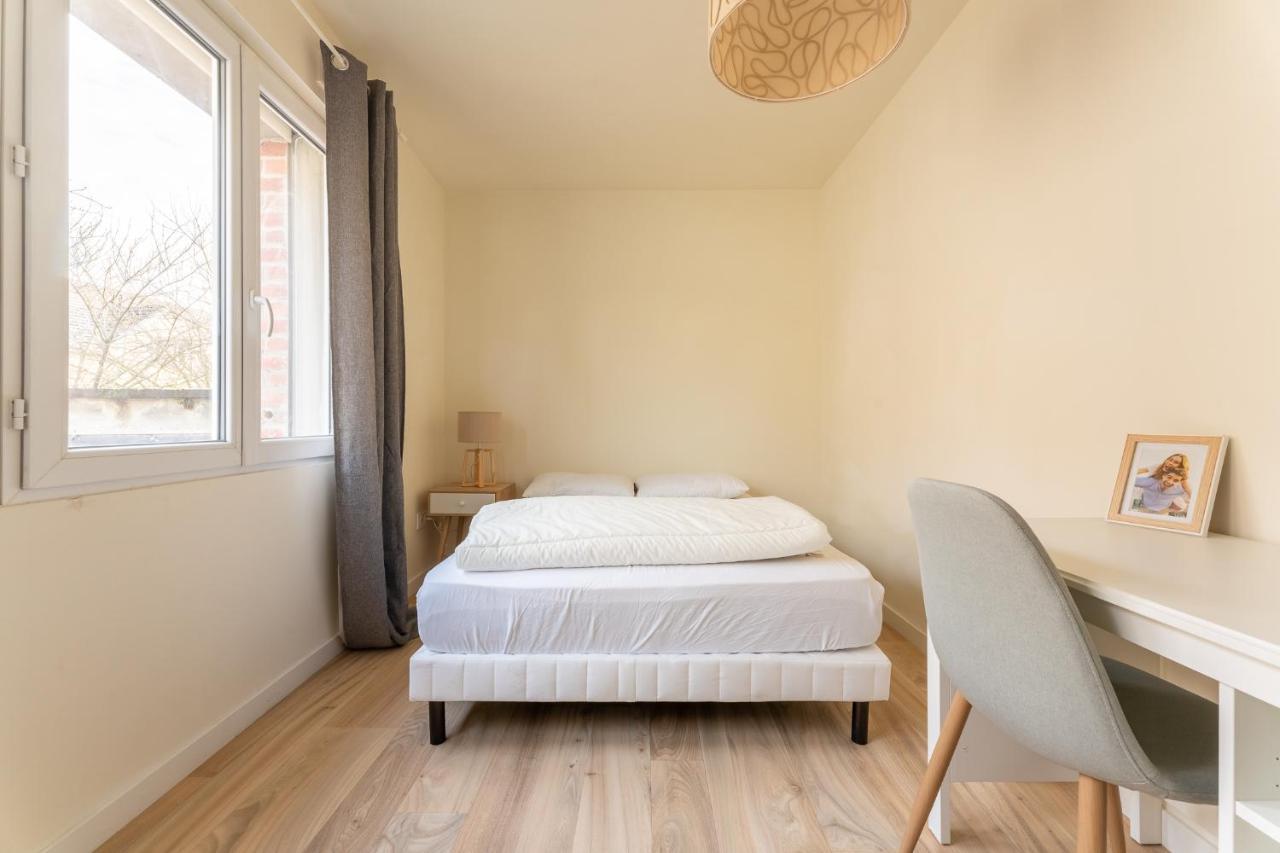 Le Chic - Appartement Elegant & Cosy En Hyper-Centre De Douai Luaran gambar
